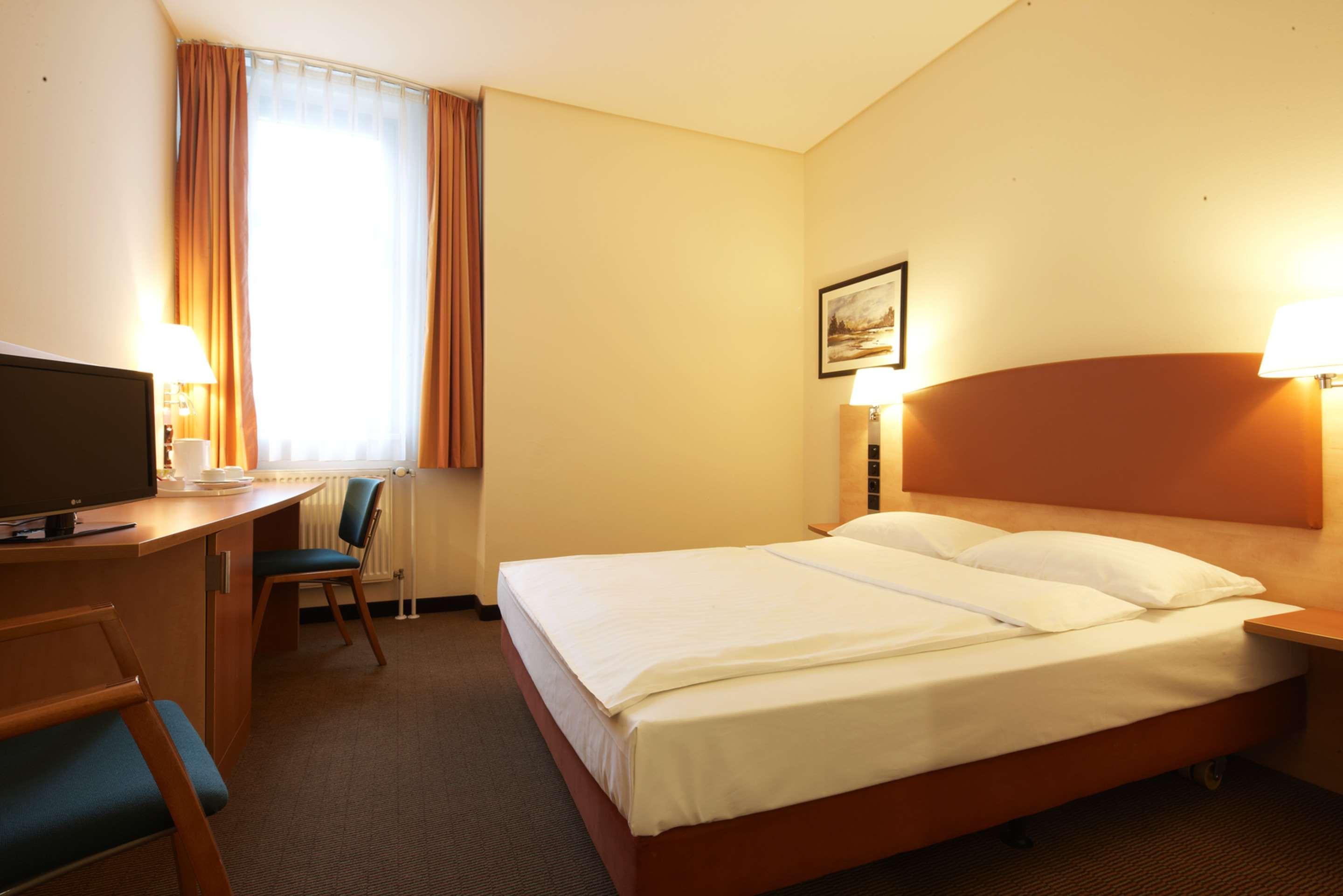 Hotel Intercityhotel Ostbahnhof Berlino