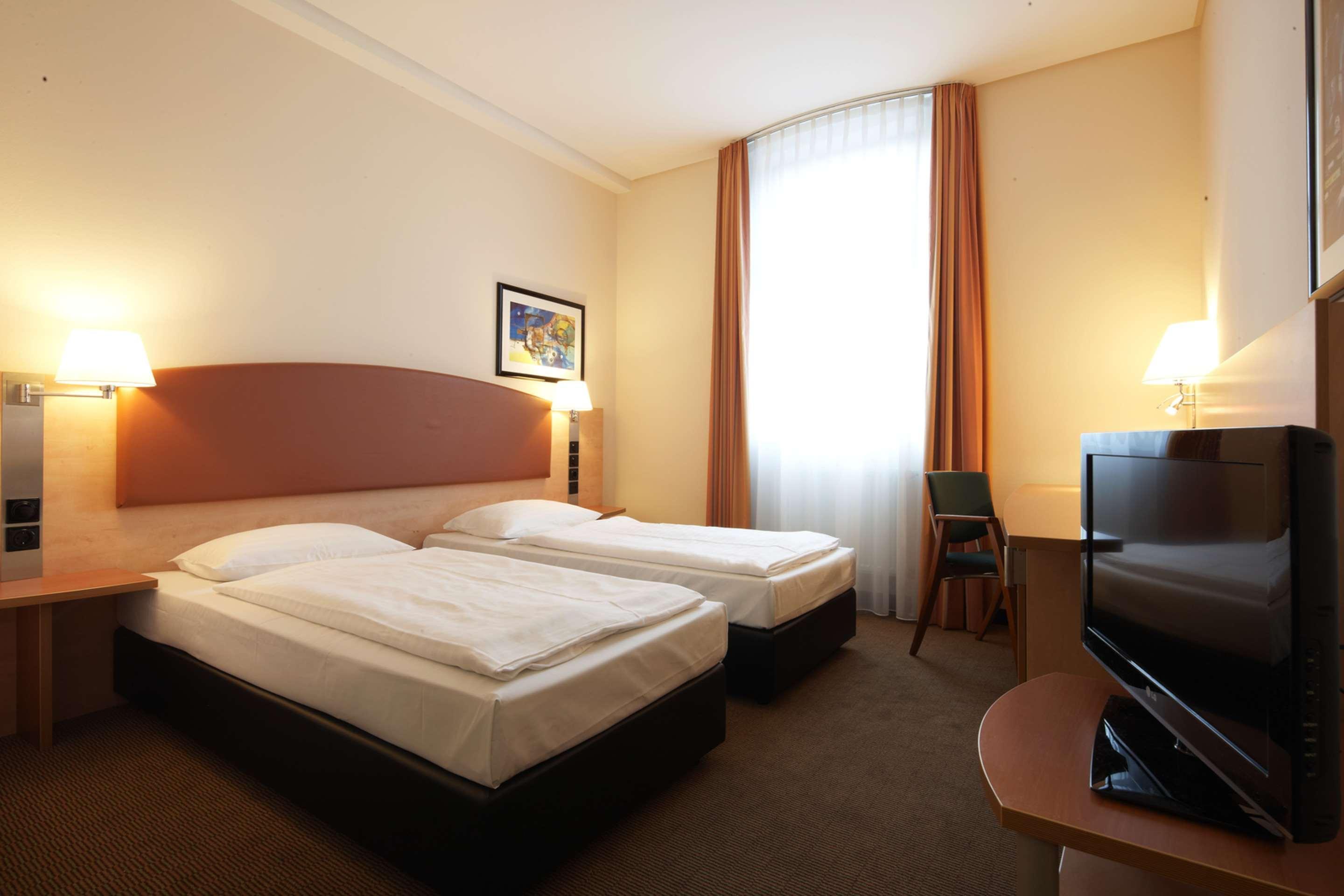 Intercityhotel Ostbahnhof Hotel Berlino
